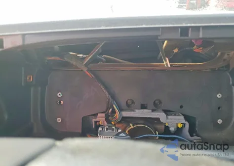 2005 Chevrolet Suburban C1500 z USA, uszkodzony, nr VIN 3GNEC16Z95G152555